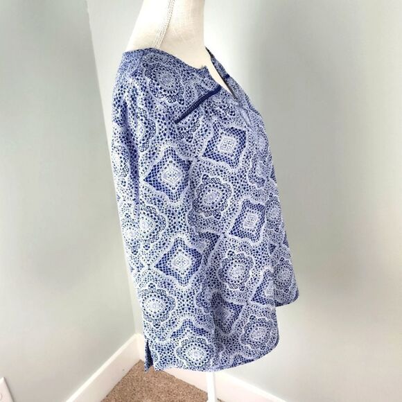 FEVER WOMEN'S  V NECK 3/4 LENGTH SLEEVES BLUE AND WHITE TOP SIZE SMALL - Picture 4 of 8